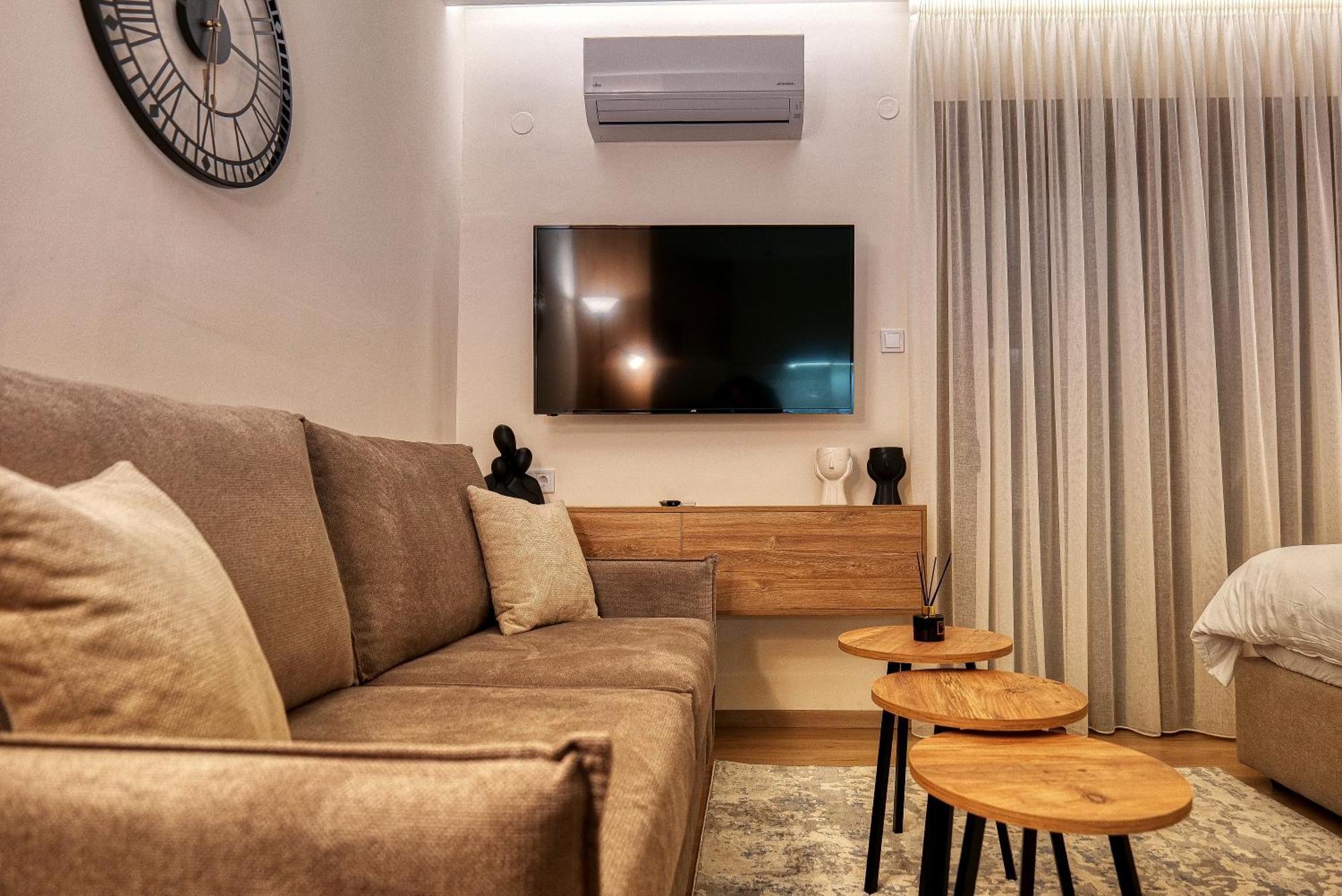 Harmony Center Luxury Apartment Komotiní Eksteriør bilde